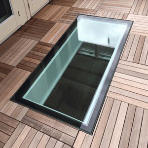 Sistema di lucernari in vetro temperato triplo in alluminio con finiture antiscivolo per impieghi gravosi, lucernari calpestabili per tetti piani - Product Image 1