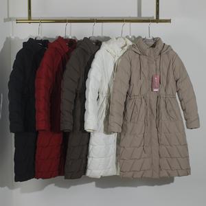 Piumino caldo di mezza lunghezza con pelliccia autunno inverno su misura sconto liquidazione inventario <span class=keywords><strong>donna</strong></span> - Product Image 3