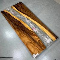 Table en résine époxy bleu rivière, design spécial haut de gamme en bois de noyer