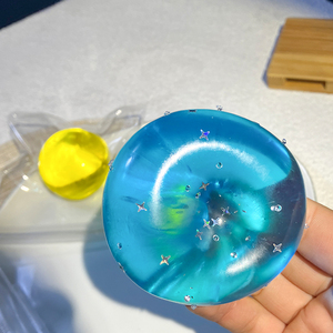 Juguete de Pelota de Ramune, Blandito Transparente Relleno de Maltosa de Ascenso Lento, Juguete Antiestrés de Gran Valor para Niños y Adultos - Product Image 1
