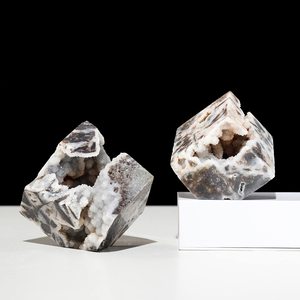 Vente en gros de cubes de sphalerite uniques, décorations en cristal de géode, pierres de guérison Feng Shui pour la décoration de la maison - Product Image 3