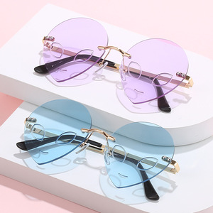 2024 Nouvelles lunettes de soleil pour femmes: lunettes de soleil à cadre large mode transfrontalière d'Europe et d'Amérique, lunettes de soleil - Product Image 4