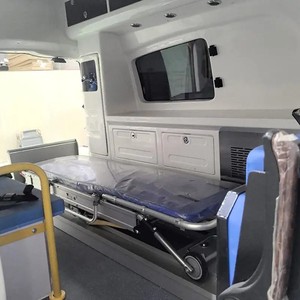 Véhicule médical d'urgence <span class=keywords><strong>Mercedes</strong></span>-Benz <span class=keywords><strong>Vito</strong></span> avec moniteur ECG pour le transfert de patients - Product Image 6