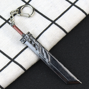 Llaveros Metálicos de Final Fantasy 7 para Hombre, Espada Buster de <span class=keywords><strong>Cloud</strong></span> <span class=keywords><strong>Strife</strong></span> y Cuchillo de Zack, Nuevo Modelo de Llavero del Juego Gótico - Product Image 4