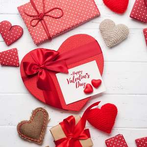 Ruban en satin gros-grain imprimé avec un design en relief 3D personnalisé par le fabricant, avec logo de marque pour l'emballage de cadeaux - Product Image 4