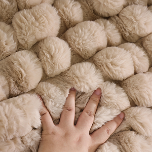 Chăn lông giả nhiều màu sắc lựa chọn đa dạng, mềm mại, chất liệu lông Minky Lora hai mặt dành cho phòng ngủ - Product Image 2