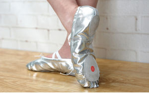 Chaussons de <span class=keywords><strong>danse</strong></span> en cuir PU dorés <span class=keywords><strong>pour</strong></span> femmes, idéaux <span class=keywords><strong>pour</strong></span> débutantes et costumes de ballet (vente en gros) - Product Image 5