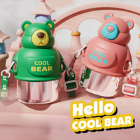 Botella de agua de oso de acero inoxidable de alta calidad M85 para niños, termos con pajita, vasos bonitos portátiles