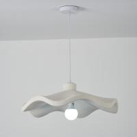 Suspension personnalisée en mousse haute densité, design vague blanche, avec LED multicolores, pour projet sur mesure, pièce maîtresse imposante