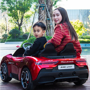 Coche de Juguete Maserati Corse20 Original de Dos Plazas para Niños, de Plástico ABS con Motor de 550 y Control Remoto - Product Image 3