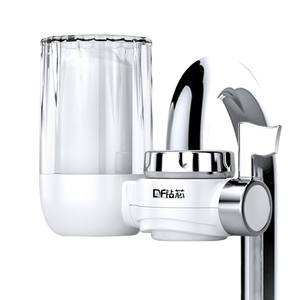 Filtre à eau manuel en acier inoxydable pour robinet, cartouche filtrante amovible et lavable, débit de 100 GPD, déchloration et réduction des taches - Product Image 1