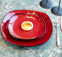 Service de table en céramique rouge et noir de 16 pièces, 4 assiettes et bols en porcelaine résistante aux hautes températures, écologiques, sans BPA, compatibles micro-ondes