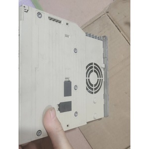 Servoaccionamiento Yaskawa SGDV-7R6A11A002000 100W AC 230V 10A IP20 para servomotores - Product Image 3