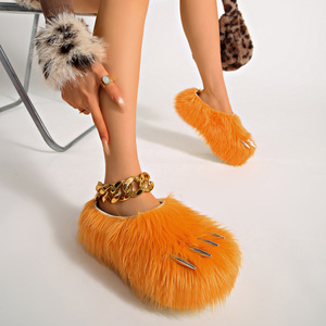 Nouvelles mules et sandales artistiques 2026 pour femmes et hommes, en fausse fourrure <span class=keywords><strong>d</strong></span>'<span class=keywords><strong>ours</strong></span>, à griffes métalliques, style <span class=keywords><strong>patte</strong></span> <span class=keywords><strong>d</strong></span>'animal, pantoufles chaudes tendance pour cosplay - Product Image 6