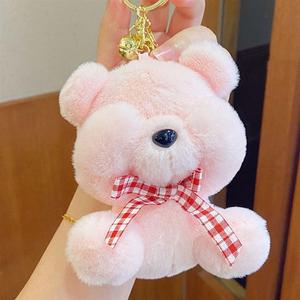 Venta al por mayor Mini oso de peluche tímido llavero juguetes osos de peluche San Valentín juguete arco peluche animales de peluche juguetes muñecas llaveros - Product Image 4