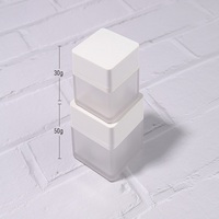Pots cosmétiques acryliques de pulvérisation en plastique recyclables 30g 50g produits en usine bouteilles d'emballage de 30ml 100ml pour lotion faciale de sérum