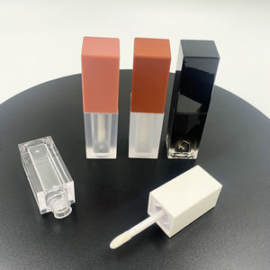 Envase de tubo de brillo labial cuadrado de plástico con logo personalizado, tubo de brillo labial transparente de 6 ml - Product Image 4