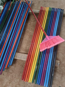Mango de escoba de madera recubierto de PVC Color personalizado de alta calidad/Palos de fregona de madera/mango <span class=keywords><strong>Broomo</strong></span> - Product Image 5