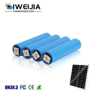 Batería Recargable de Iones de Litio Cilíndrica 18650 de <span class=keywords><strong>3</strong></span>.7V y 1800mAh, de Alta Capacidad, para Exteriores, con Energía Solar - Product Image 1