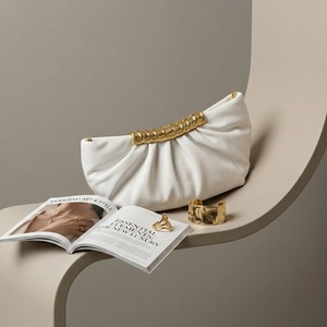 Pochette de soirée haut de gamme plissée en PU et polyester, style nuage, vintage <span class=keywords><strong>français</strong></span>, personnalisable, polyvalente, sac <span class=keywords><strong>à</strong></span> main et bandoulière pour femme - Product Image 2