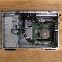 Сервер PowerEdge T360 Tower, Intel Xeon E-2414, 32 ГБ DDR5 ОЗУ, 480 ГБ SSD SATA, 450 Вт, один блок питания, гарантия 3 года, 3.40 ГГц, в наличии