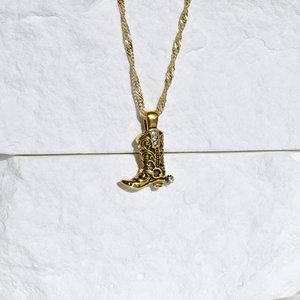 Arc-en-ciel Éléments Fer à Cheval Forme <span class=keywords><strong>U</strong></span> Pendentif Kaléidoscope Bottes Chanceux Symbole Ensemble Zircone Pendentif Collier En Acier Inoxydable - Product Image 3