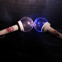 Bastón de Luz Personalizado para Conciertos Vocales, Gancho de Poliéster Duradero, para Festivales y Fiestas, Cambia entre Diferentes Colores