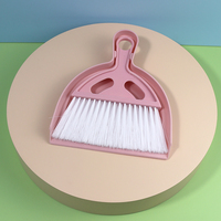 JY1901 Ensemble balai et pelle de table 2-en-1 en plastique PP avec poignée et poils doux, écologique