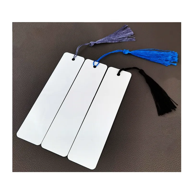 Disesuaikan Gloss persegi panjang putih polos pewarna aluminium logam sublimasi bookmark kosong dengan rumbai