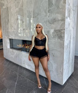 Y1518 consegna rapida del nuovo <span class=keywords><strong>abbigliamento</strong></span> estivo da <span class=keywords><strong>donna</strong></span> <span class=keywords><strong>Sexy</strong></span> in pizzo a due pezzi Set di <span class=keywords><strong>abbigliamento</strong></span> da <span class=keywords><strong>donna</strong></span> - Product Image 1