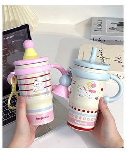 Logotipo personalizado 600ml lindas <span class=keywords><strong>tazas</strong></span> de acero inoxidable caliente y frío Thermoses 20oz vaso para niños con mango - Product Image 4