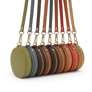 Portafoglio di Lusso Personalizzato in Vera Pelle con Cerniera per Donne, Alta Qualità, Ideale come Regalo Aziendale - Product Image 1