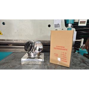 Capot de cheminée rectangulaire de conception industrielle, à entraînement éolien, en acier inoxydable 304, certifié KIWA, fabriqué en Italie pour l'évacuation des gaz de combustion et de l'air. - Product Image 5