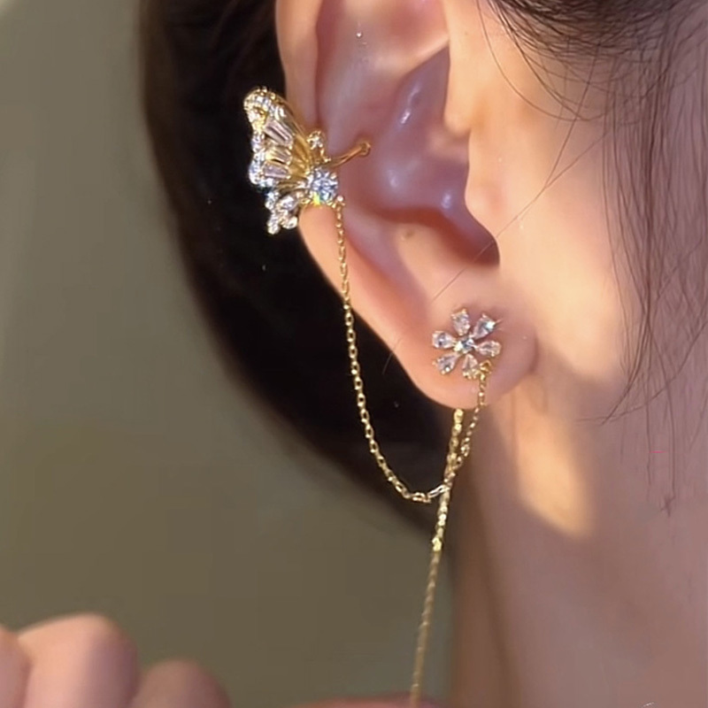 2#-right ear