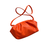 Sac nuage en PU tressé fait main sur mesure avec chaînes et cordon de serrage pour femme, nouveau sac de shopping tricoté pour femme