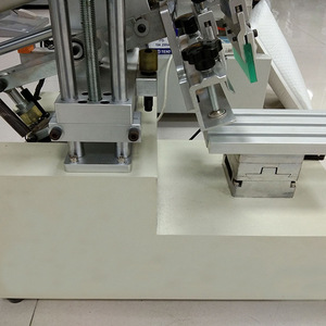 Máquina de Serigrafía Scl-1520t 200x150mm Semiautomática para Vidrio, Plástico, Juguetes, Raquetas, Superficies Planas, Impresión Monocromática - Product Image 2