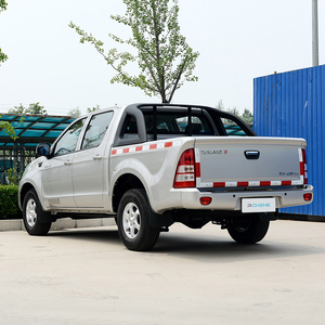 Véhicule d'ambulance FOTON Tunland <span class=keywords><strong>4x4</strong></span> neuf, diesel, avec benne de <span class=keywords><strong>pick</strong></span>-<span class=keywords><strong>up</strong></span>, équipement médical mobile de surveillance à vendre - Product Image 4
