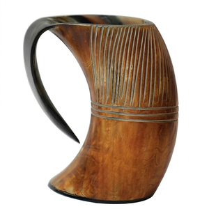 Mug en corne de Viking de haute qualité pour le vin et la bière, motif rayé, impression laser, finition polie, écologique, avec poignée - Product Image 1