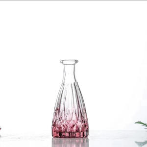 Difusor <span class=keywords><strong>de</strong></span> Aromas en Botella <span class=keywords><strong>de</strong></span> Vidrio <span class=keywords><strong>con</strong></span> Diseño Creativo y Boca Pequeña, Color Degradado en Morado, Amarillo, Rojo, Azul y Negro - Product Image 4