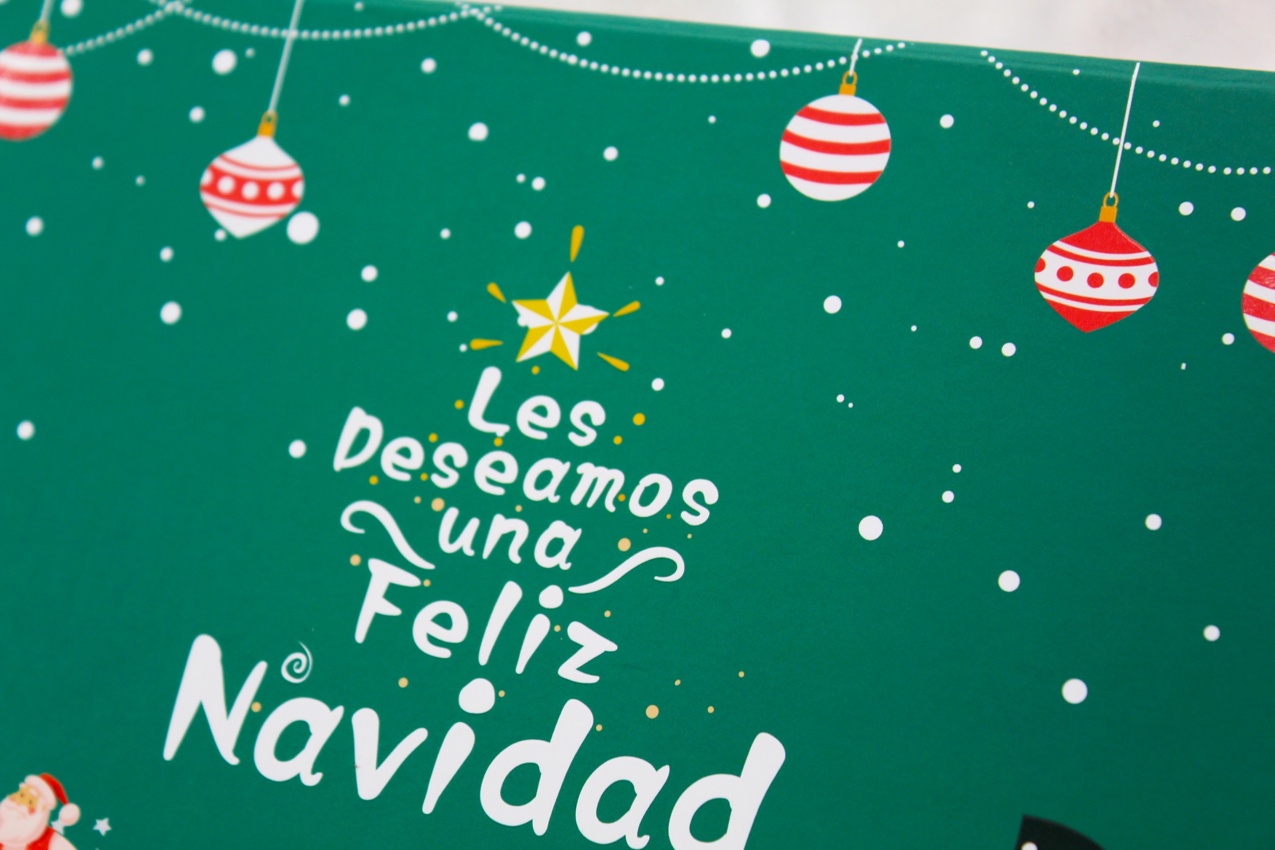 gift box book olive green