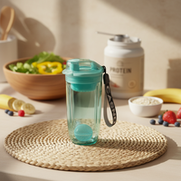 Bouteille de sport personnalisée anti-fuite sans BPA pour les boissons, en plastique, avec boule mélangeuse pour protéines