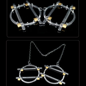 Pince à poitrine en métal en forme de dents en acier inoxydable, jouet sexuel BDSM pour femmes de 18 ans et plus, 1 pièce - Product Image 5