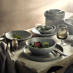 Vajilla de Porcelana Gris Rústica Moteada de Estilo Retro para Club de Campo, Restaurante y Hotel, Juego de Platos y Tazones de Textura Gruesa al por Mayor - Product Image 2