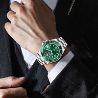 Montres de sport étanches pour hommes avec bracelet en acier inoxydable argenté, cadran lumineux à quartz, lunette rotative, verre saphir et calendrier