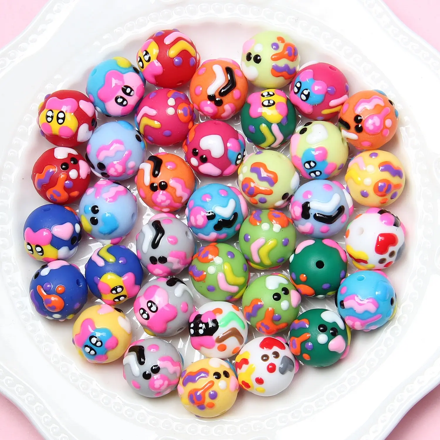 Wholesale jewelry making mixed colors hand made 16mm round cartoon kawaii bracelet acrylic hand painted beads with big hole