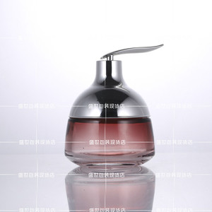 Portable Small Black Bottle Red Empty <b>Face</b> Cream Dispenser Cosmetic Press Spray Bottle High Value Appearance - Product Image 4