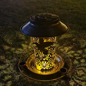 Comedero solar para pájaros Ottsuls para colgar al aire libre, linterna de jardín de Cardenales salvajes de metal, resistente a la intemperie y al agua - Product Image 4