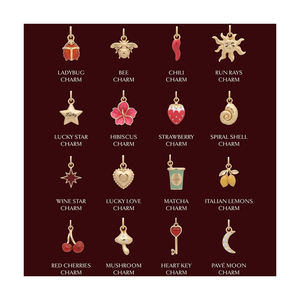 YML& <span class=keywords><strong>Ciondolo</strong></span> Accessorio Elegante e Semplice Fai-da-Te in Acciaio Inossidabile con Piccolo Charm a Forma di <span class=keywords><strong>Coccinella</strong></span>, Sole e Fulmine, Placcato Oro 18K - Product Image 1