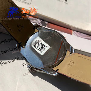 Montre-bracelet à quartz pour femme de qualité supérieure 5A, classique, moderne, étanche, avec calendrier, compacte et raffinée, montre minimaliste - Product Image 6