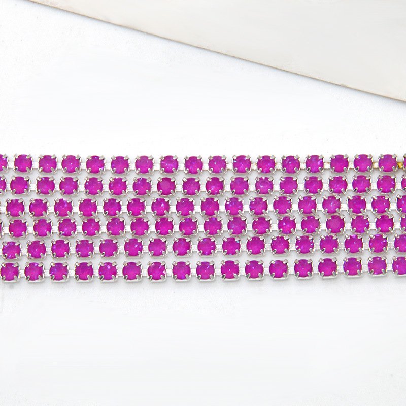 Moka violet-rouge à base argentée